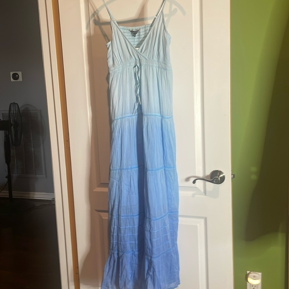 🩵Ombré spaghetti strap, blue dress NWT Small Maxi 💯 cotton💙